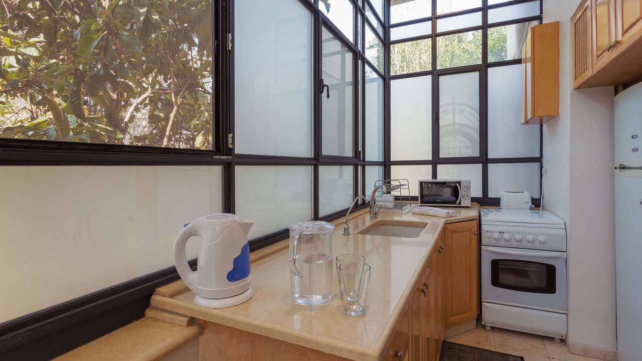 Photo of Kitchen in Emek Refaim