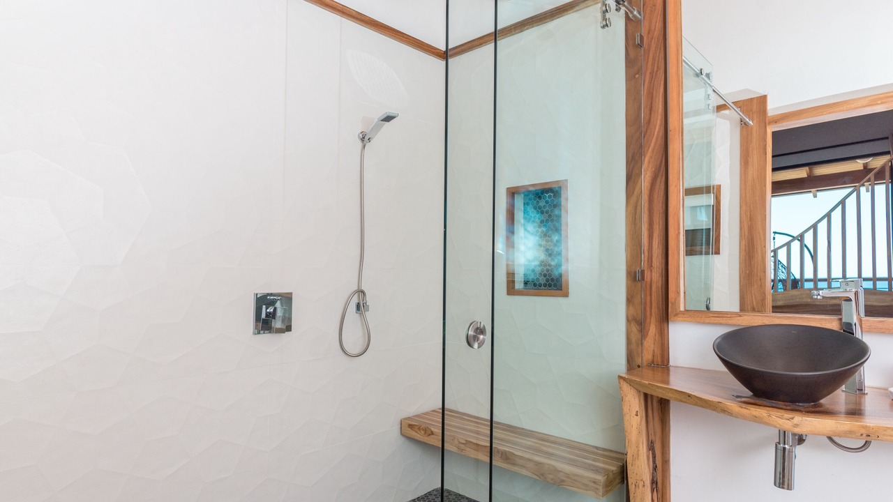 Photo of Bathroom in Carmen