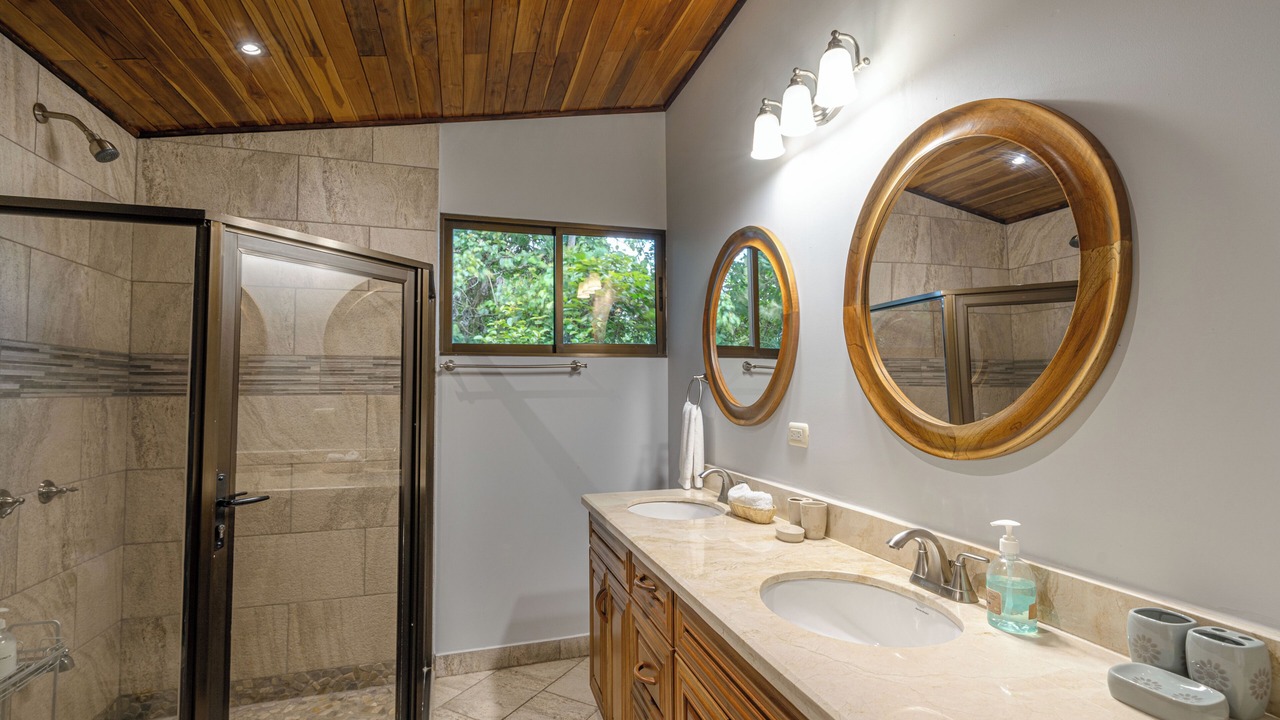 Photo of Bathroom in Valle Pura Vida