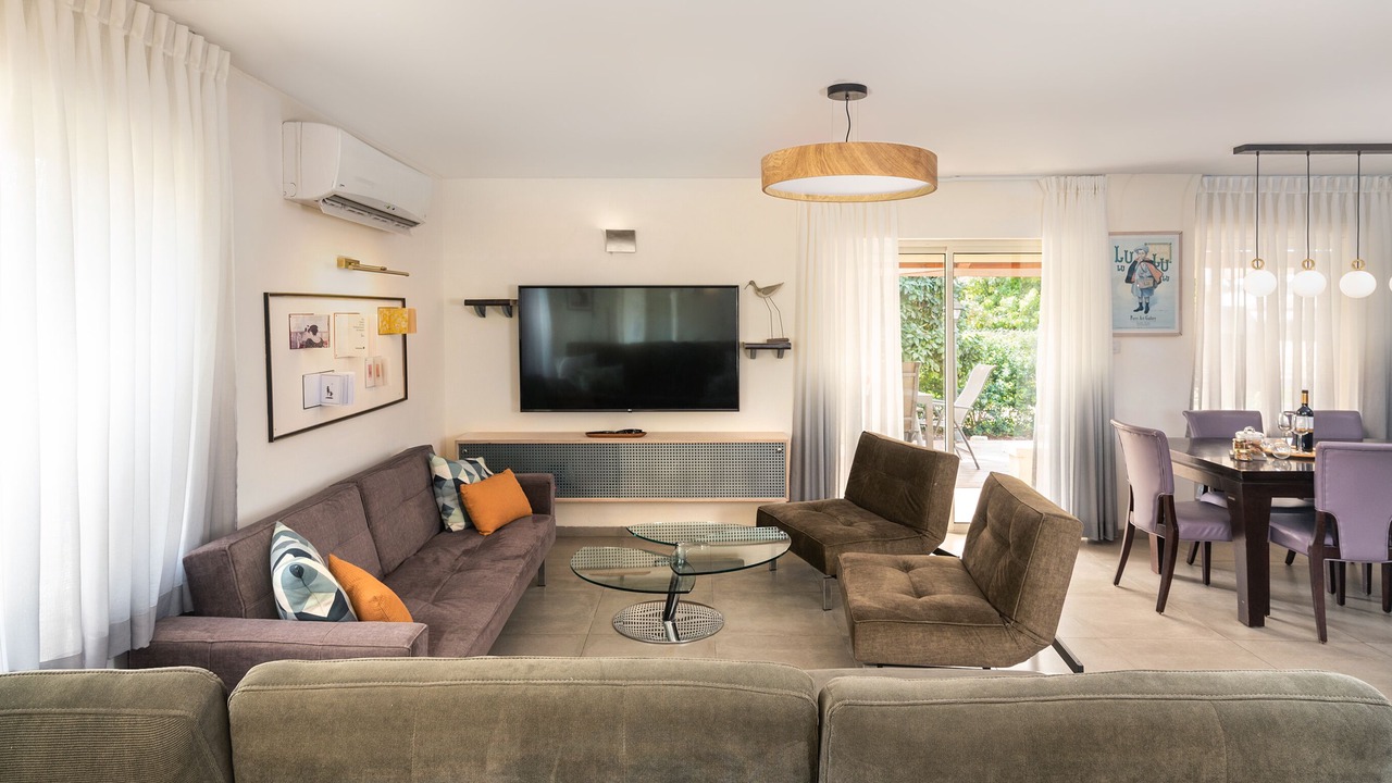 Photo of Livingroom in Ben Ami