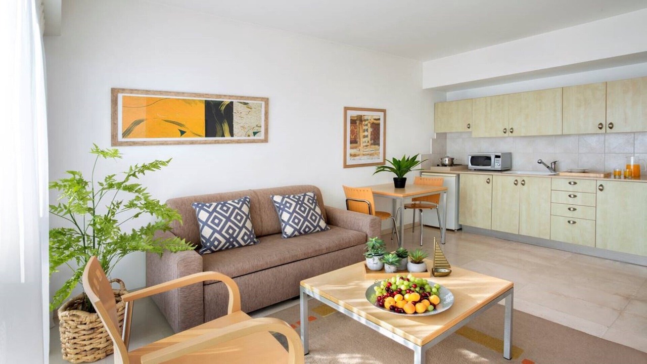 Photo of Livingroom in Herzliya Pituach