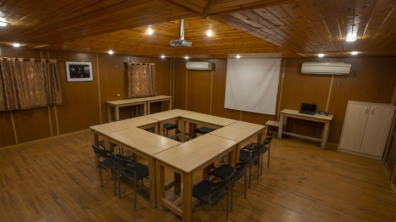 Photo of Others in Waqqas