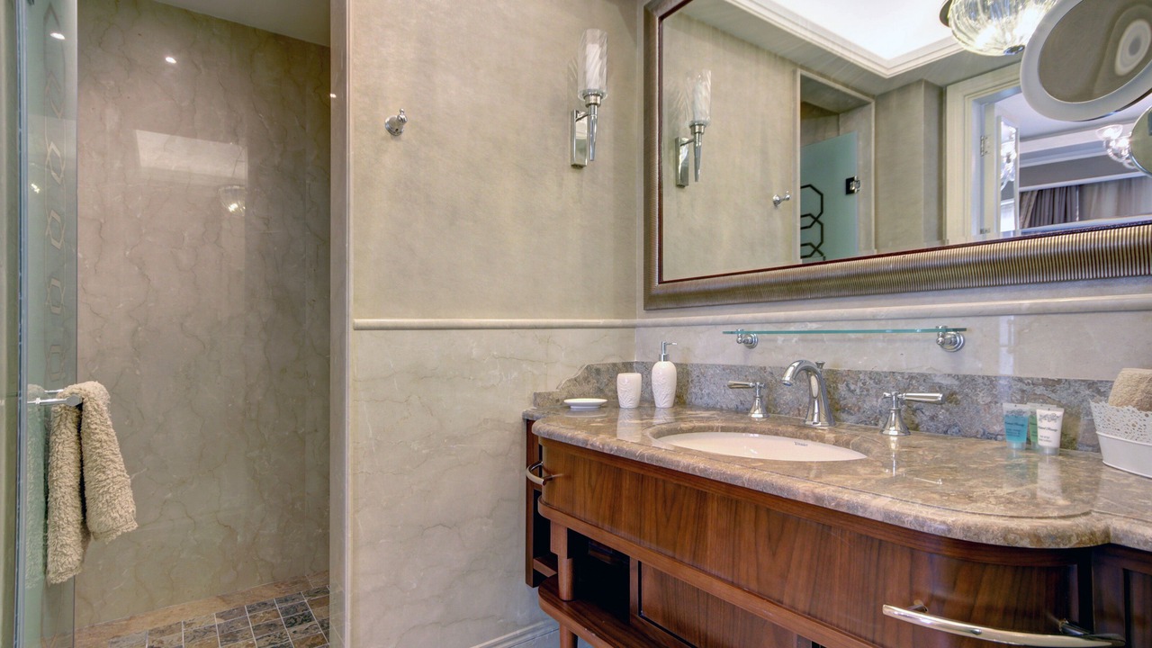 Photo of Bathroom in Jerusalem City Centre