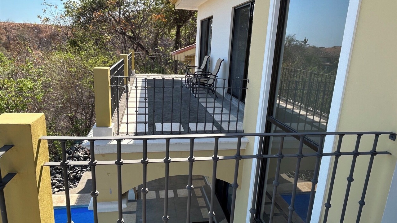 Photo of Patio Balcony in Playa Hermosa