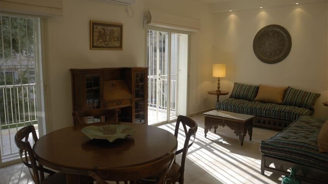 Photo of Livingroom in Nachlaot