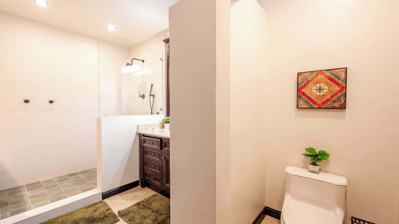 Photo of Bathroom in Playa Flamingo