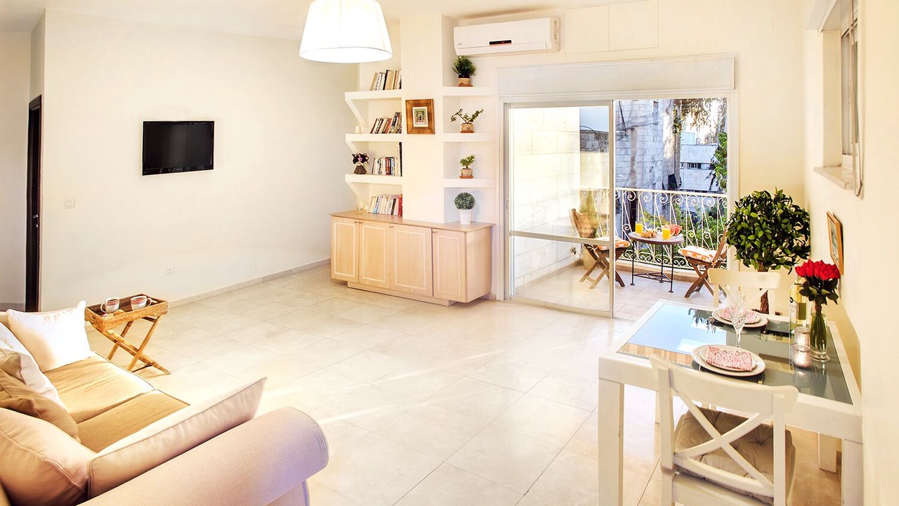 Photo of Bedroom in Emek Refaim