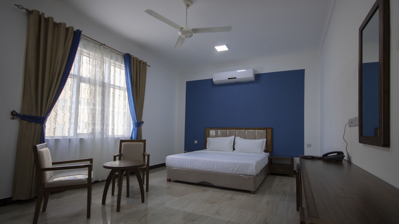 Photo of Bedroom in Azaiba