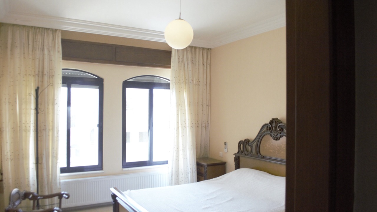Photo of Bedroom in Al Jubeiha