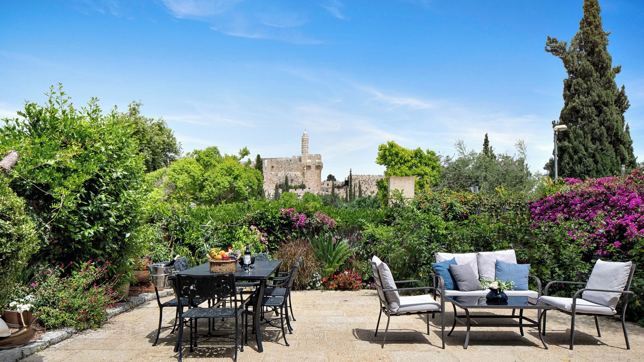 Photo of Outdoor in Mamilla