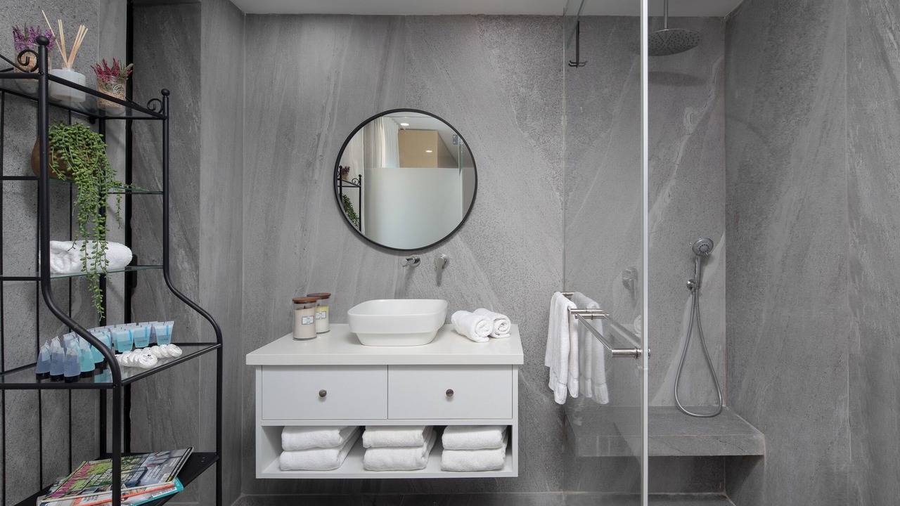 Photo of Bathroom in Mamilla
