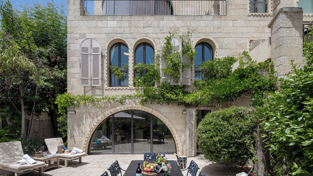 Photo of Outdoor in Mamilla