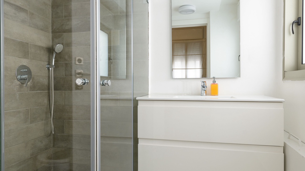 Photo of Bathroom in Old North