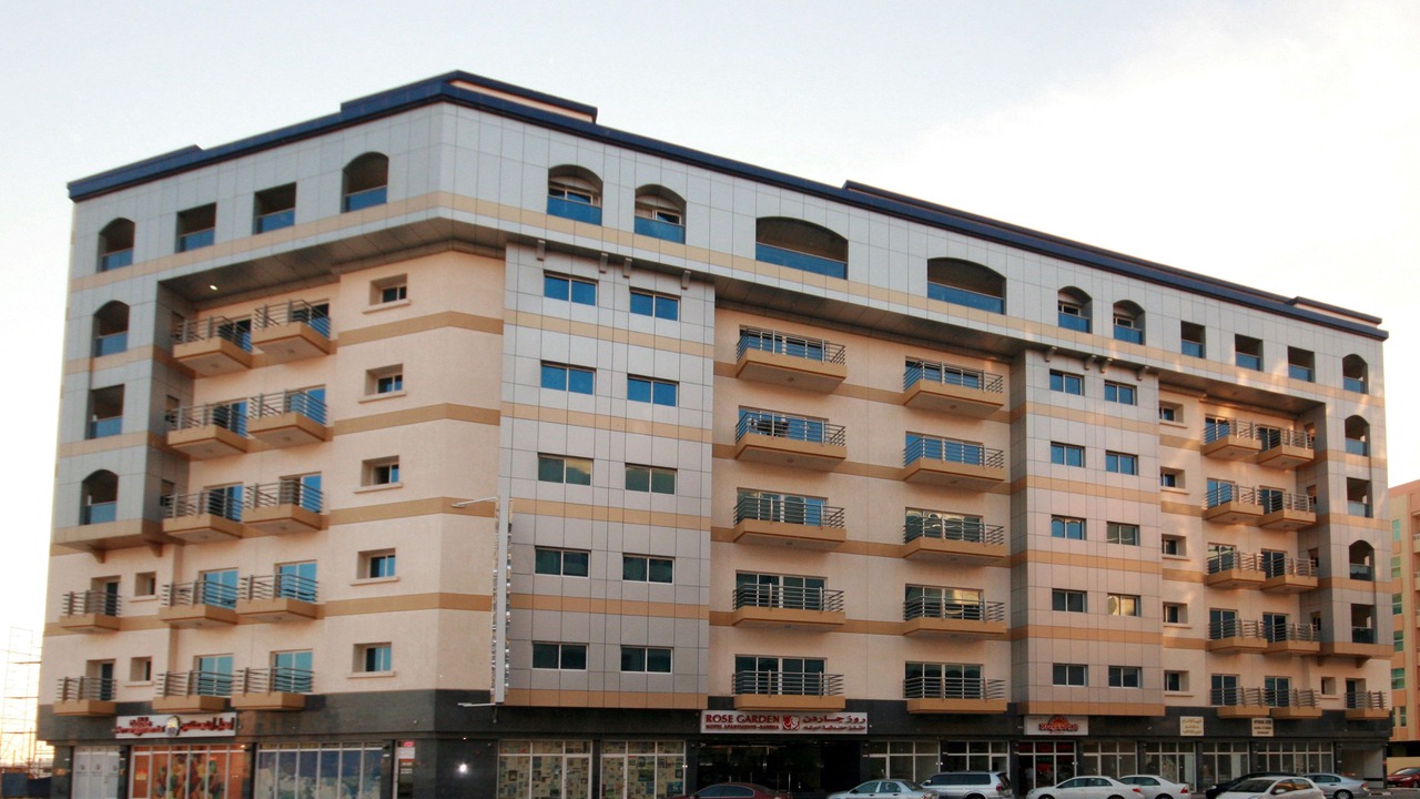 Photo of Outdoor in Al Barsha 1