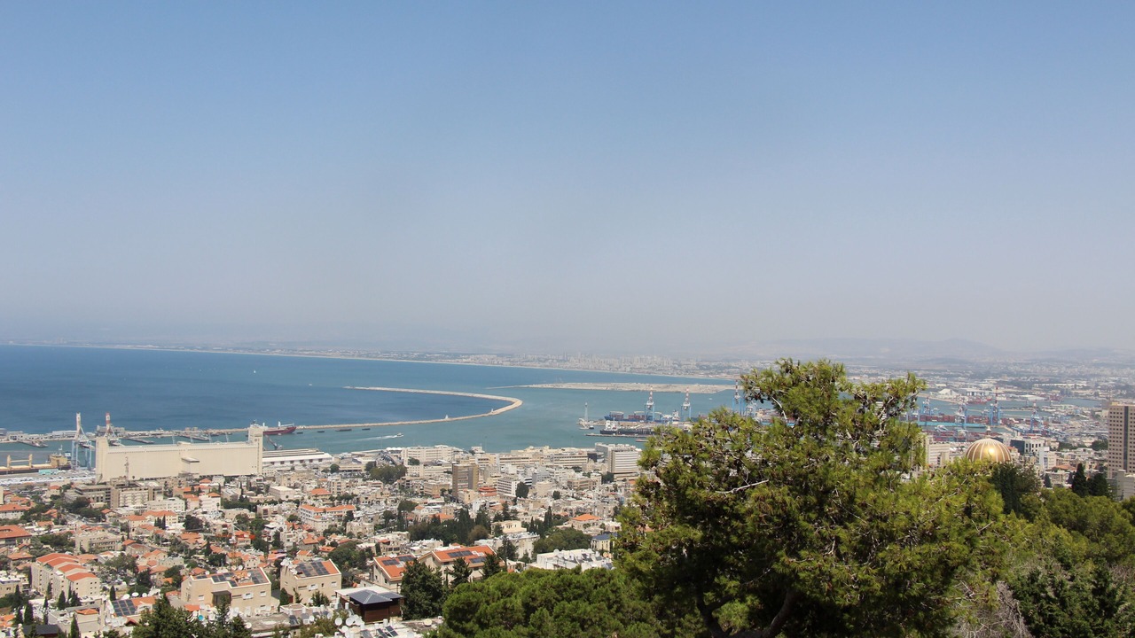Photo of Others in Panorama Street