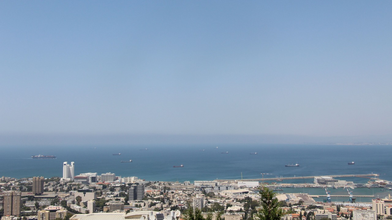 Photo of Others in Panorama Street