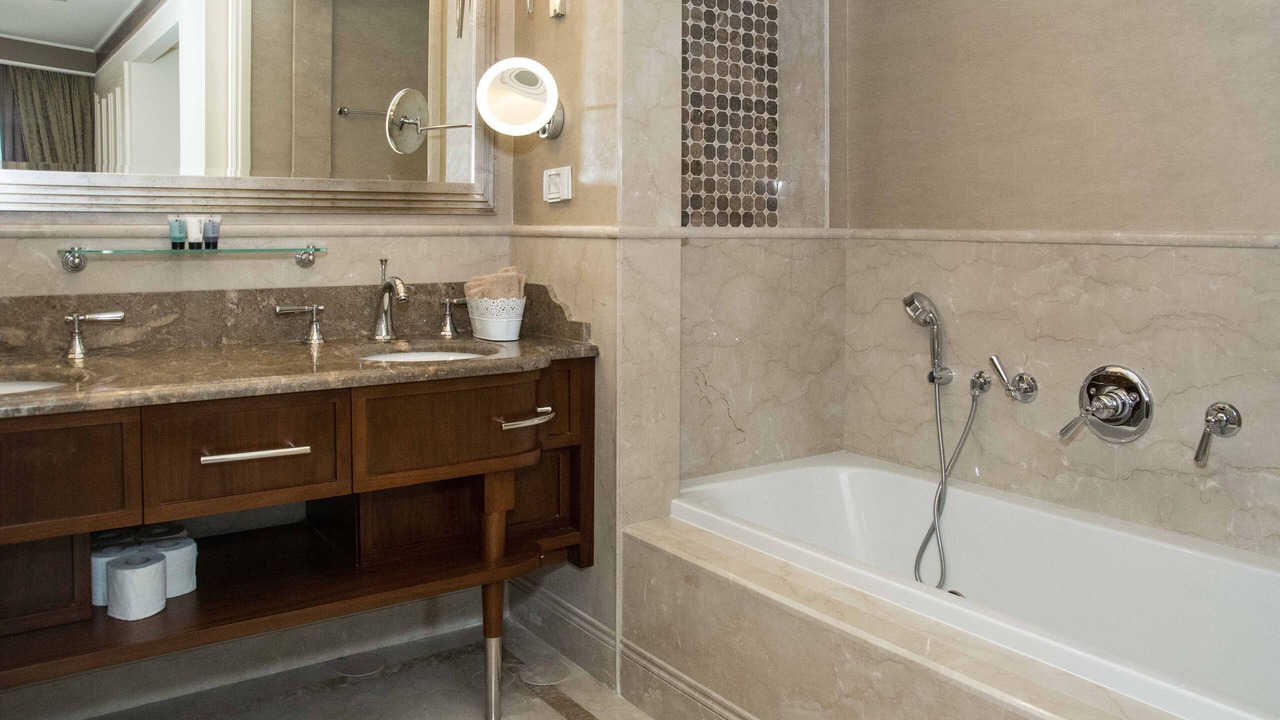 Photo of Bathroom in Mamilla