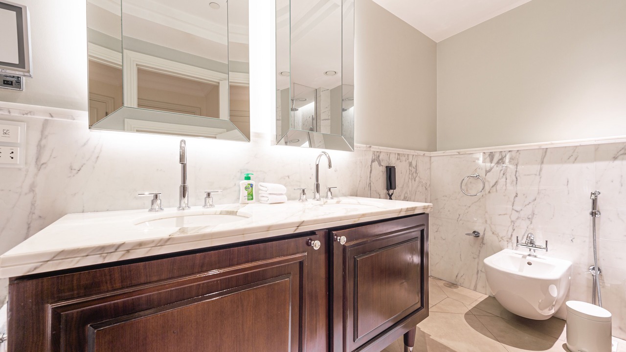 Photo of Bathroom in Downtown Dubai