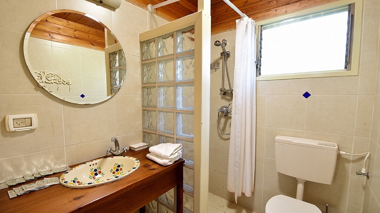 Photo of Bathroom in Ramot
