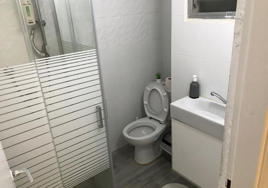 Photo of Bathroom in Kiryat Motzkin
