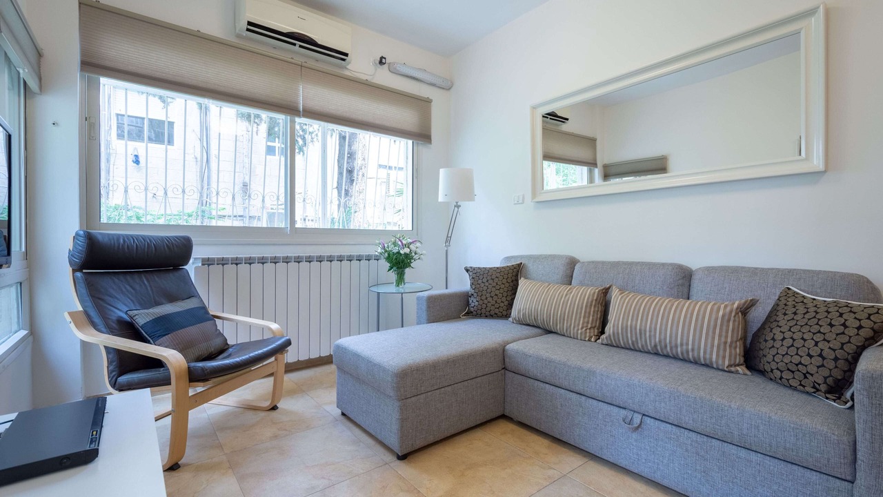 Photo of Livingroom in Emek Refaim