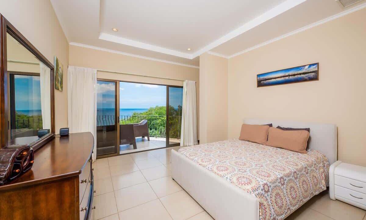 Photo of Bathroom in Playa Flamingo