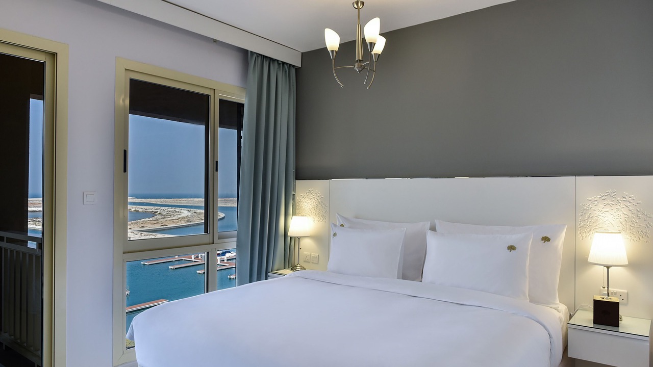 Photo of Bedroom in Mina Al Arab