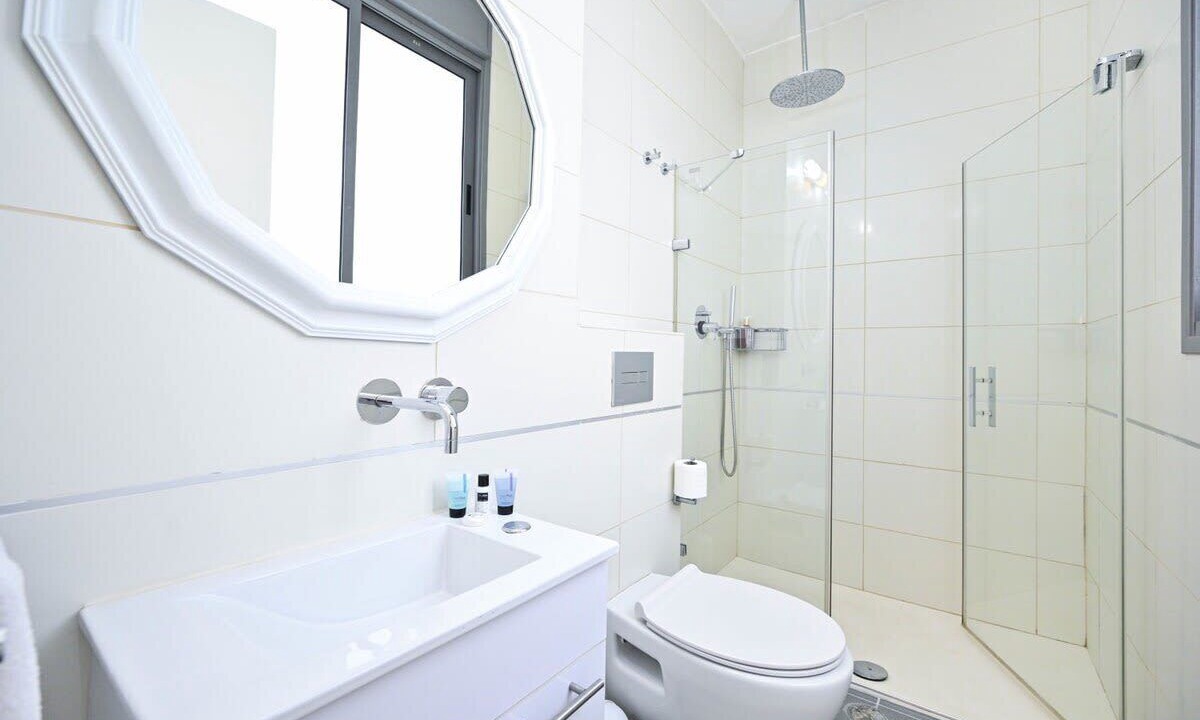 Photo of Bathroom in Tel Aviv City Center