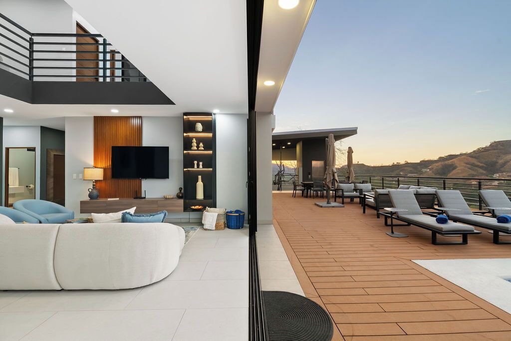 Photo of Patio Balcony in Coco