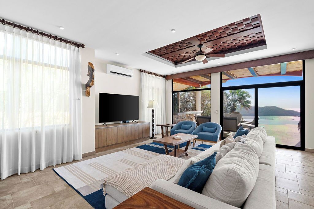 Photo of Livingroom in Coco