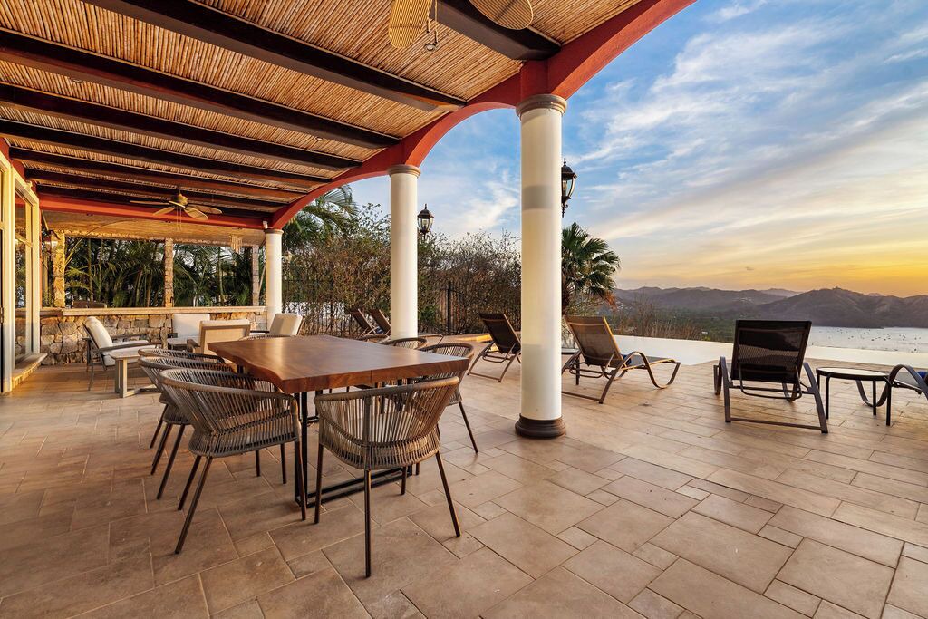 Photo of Outdoor in Coco