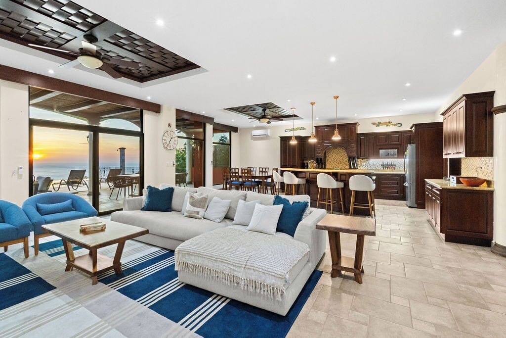 Photo of Livingroom in Coco