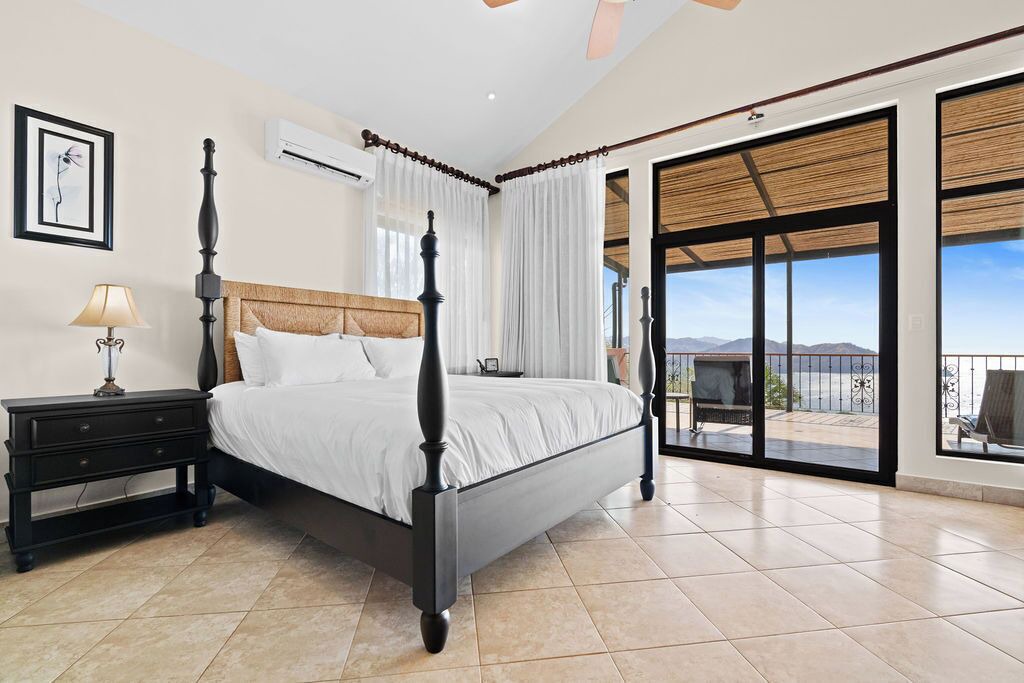 Photo of Bedroom in Coco