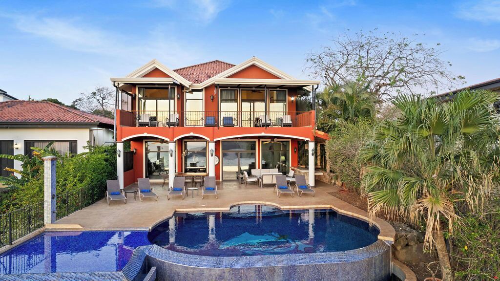 Photo of Outdoor in Coco