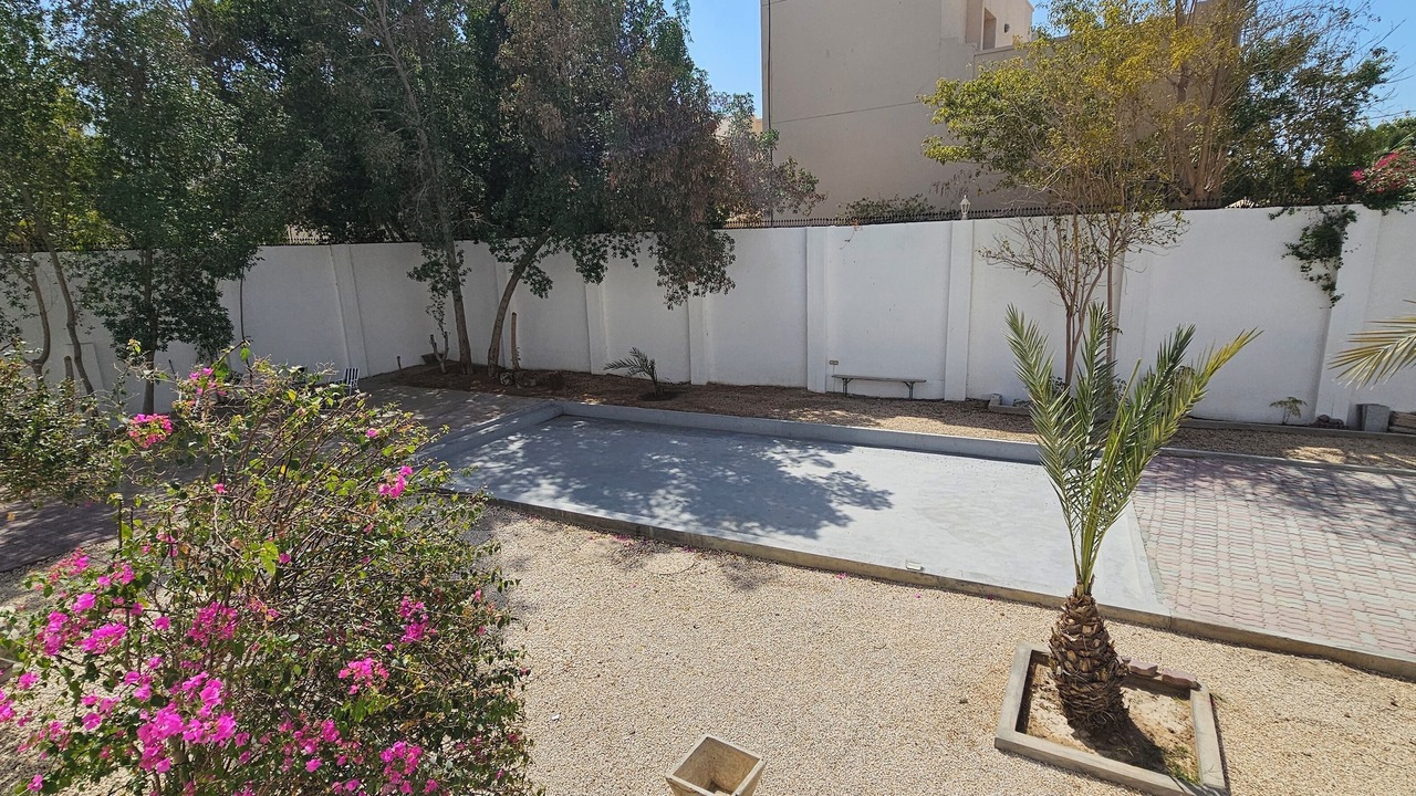 Photo of Outdoor in Azaiba