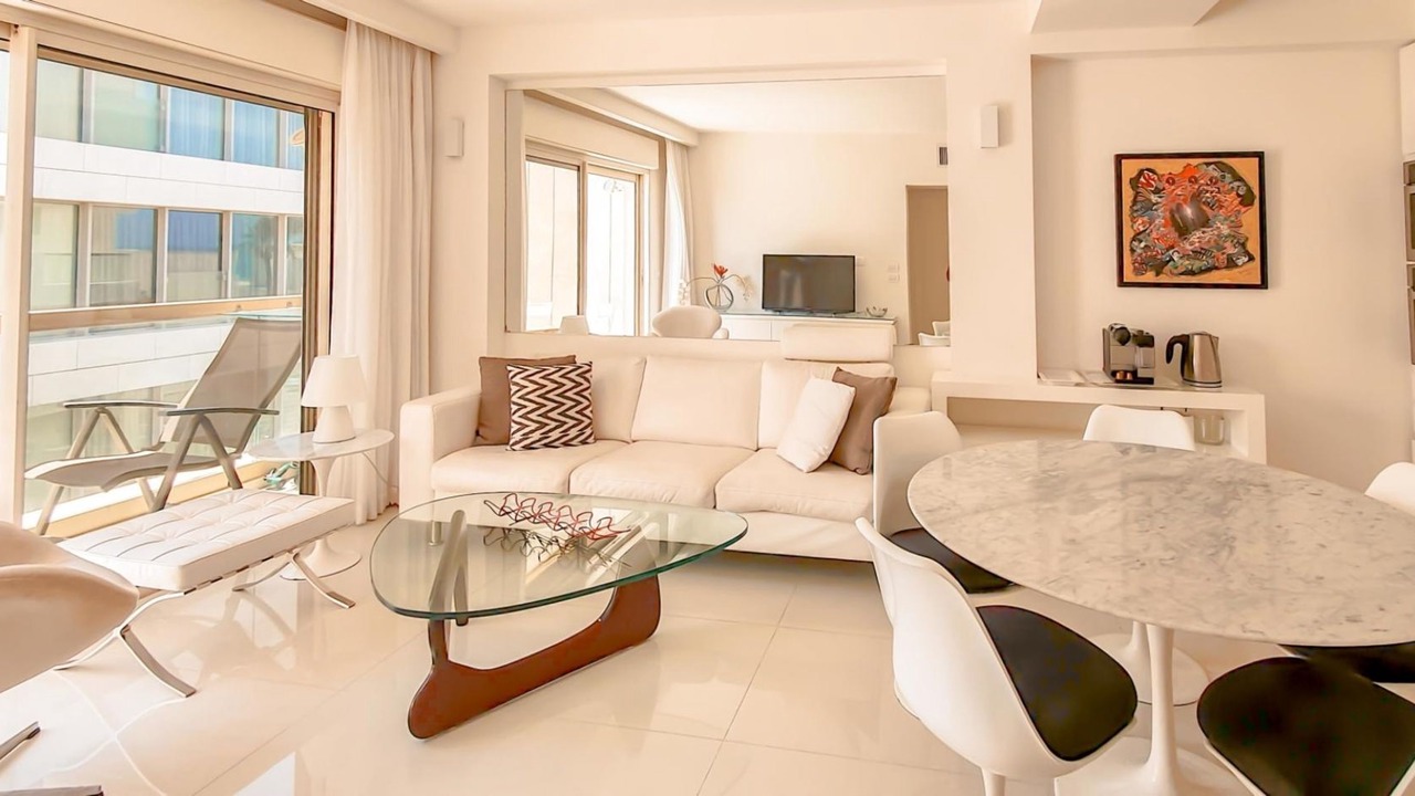 Photo of Livingroom in Herzliya Pituach