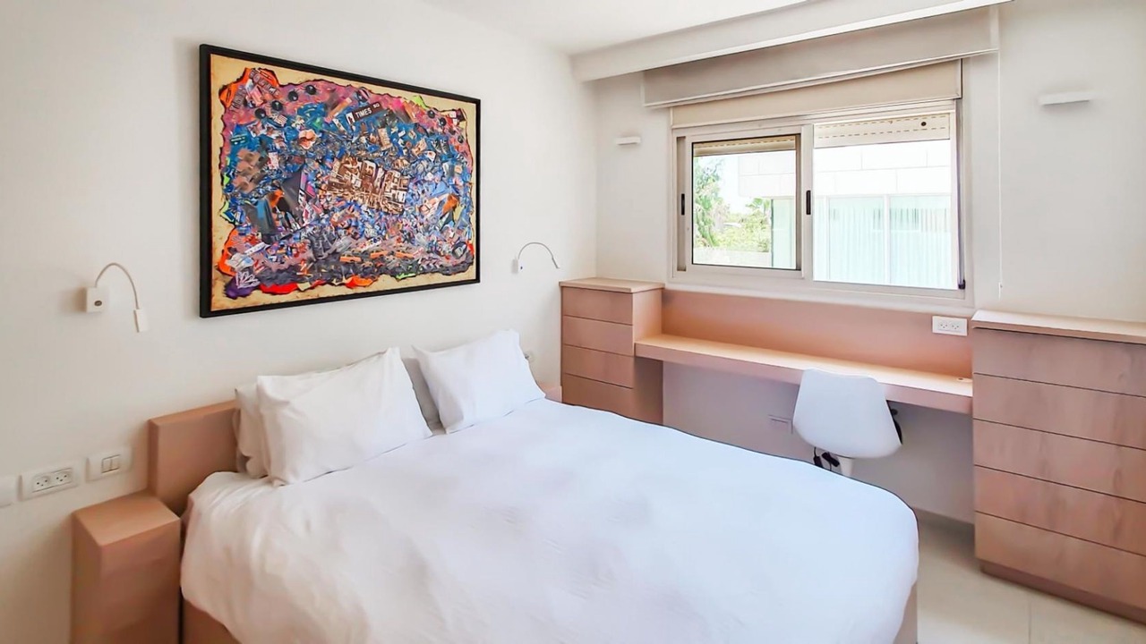Photo of Bedroom in Herzliya Pituach
