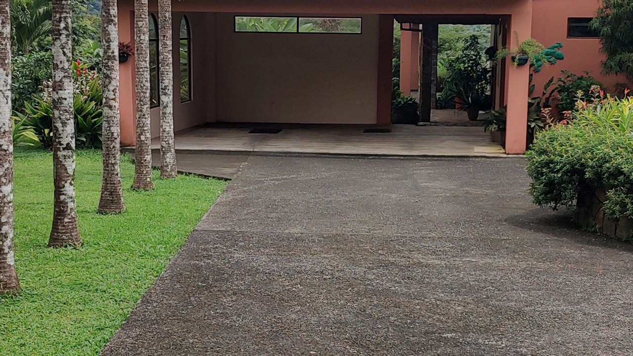 Photo of Others in Nuevo Arenal