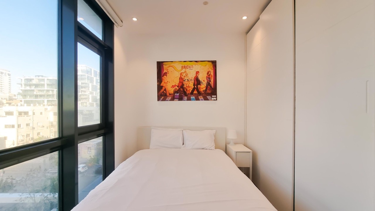Photo of Bedroom in Kerem HaTeimanim