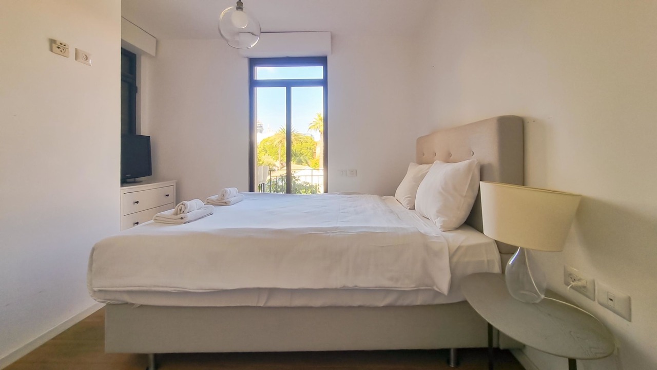 Photo of Bedroom in Jaffa