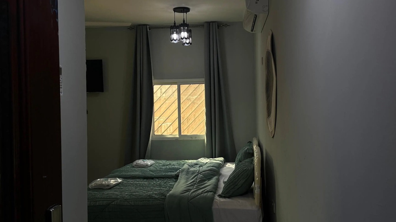 Photo of Bedroom in Al Hamra
