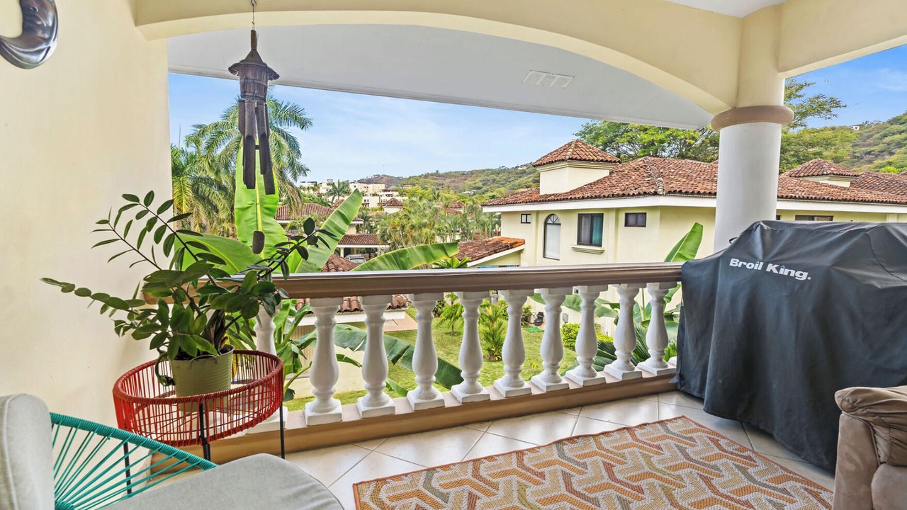 Photo of Patio Balcony in Coco