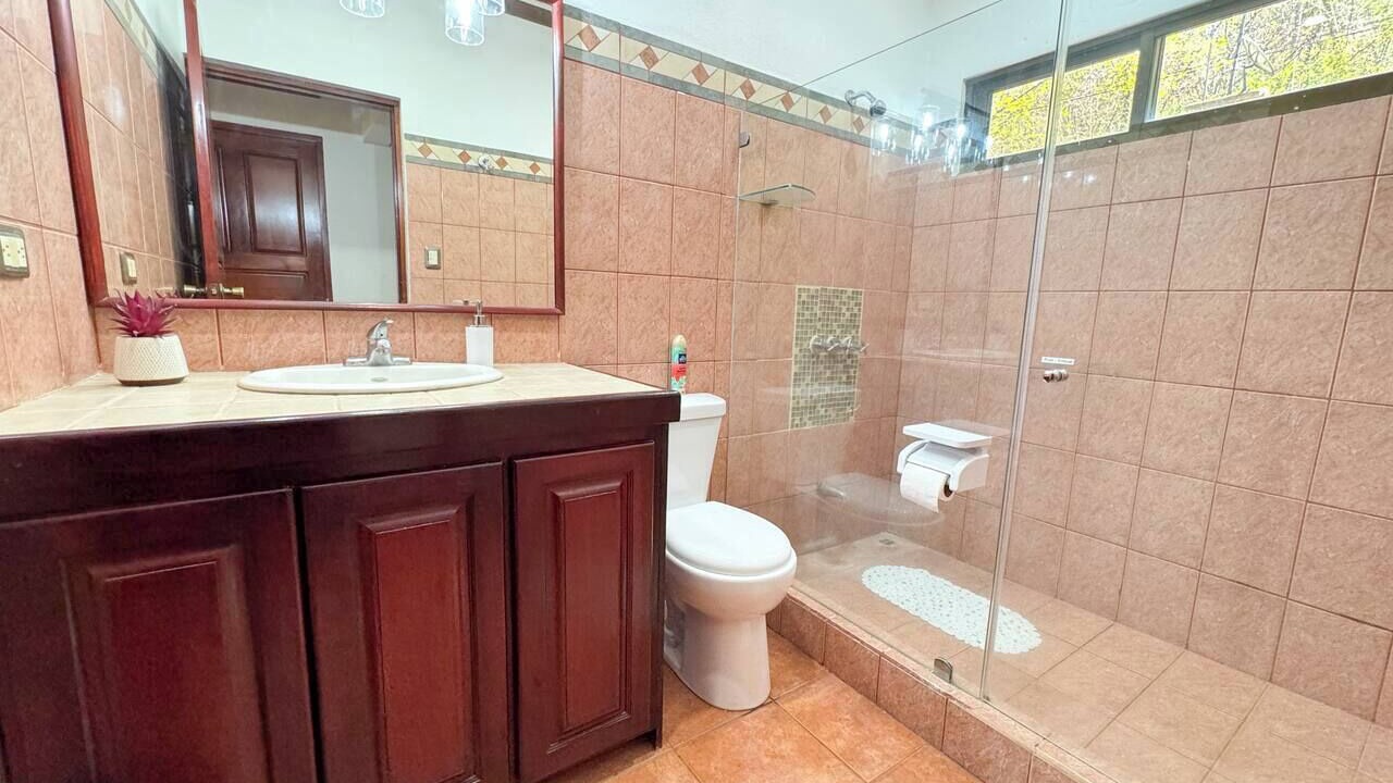 Photo of Bathroom in Papagayo