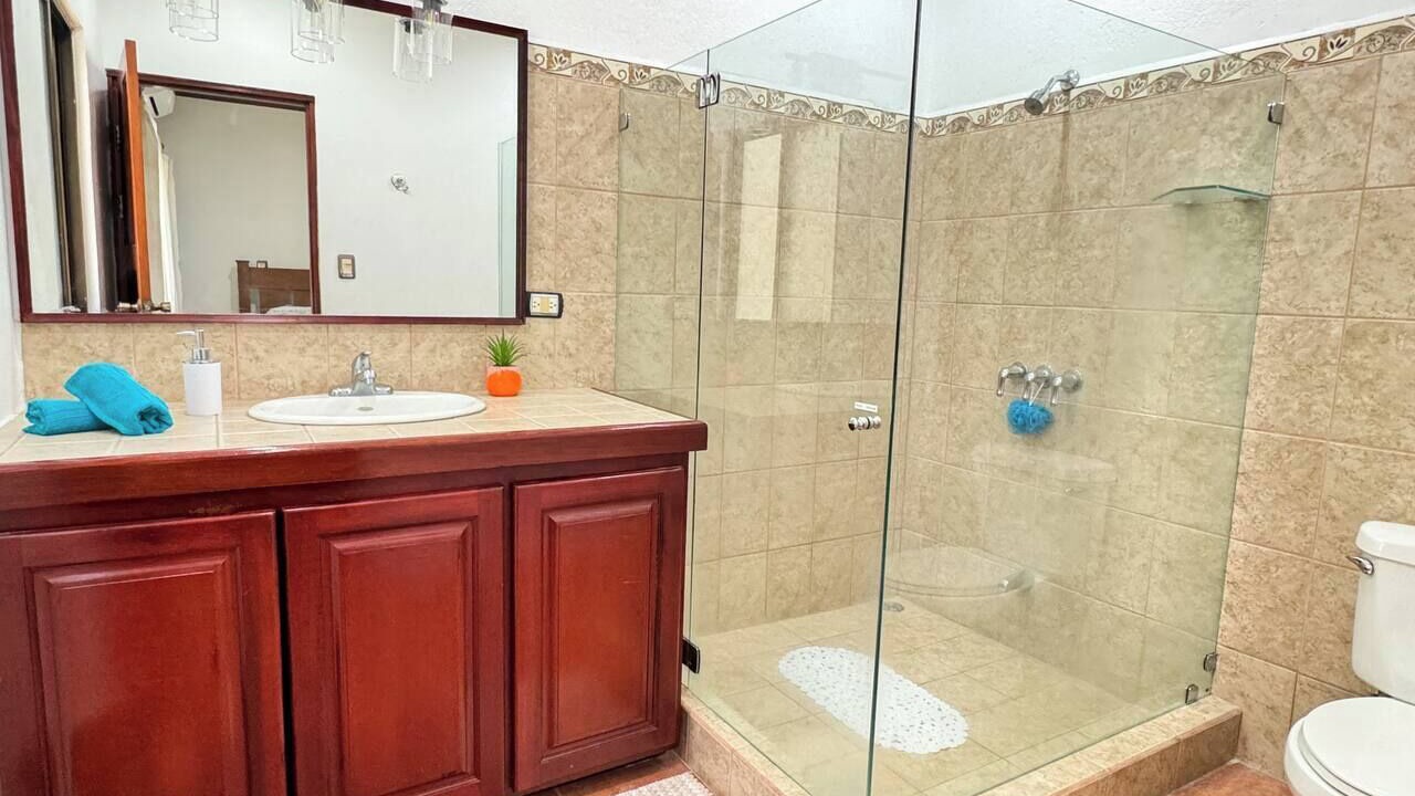 Photo of Bathroom in Papagayo