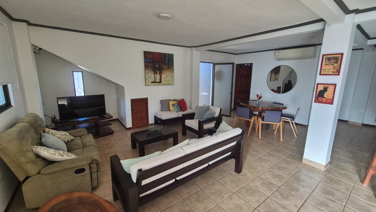 Photo of Livingroom in Jaco