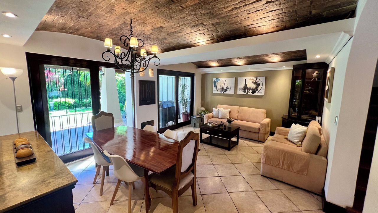 Photo of Livingroom in Santa Ana