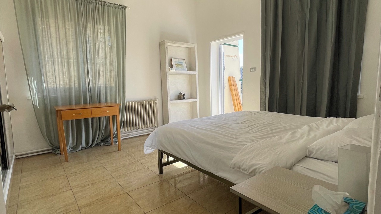 Photo of Bedroom in Al Abdali