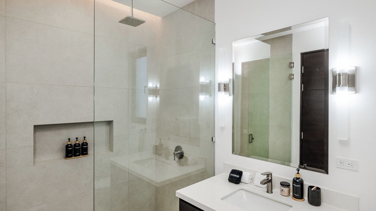 Photo of Bathroom in Tamarindo