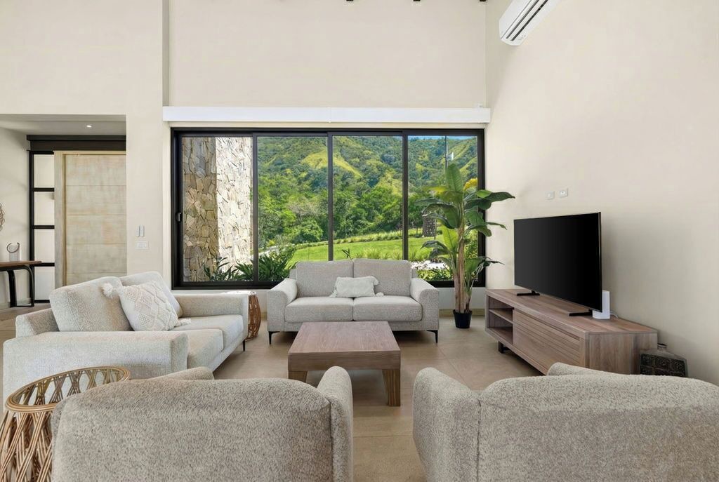 Photo of Livingroom in Coco