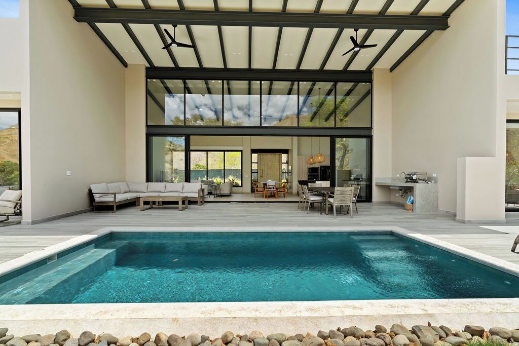 Photo of Outdoor in Coco